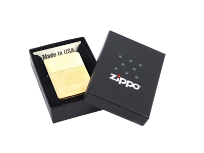 Зажигалка «Zippo Classic Brushed», золотистая Зажигалка «Zippo Classic Brushed», золотистая